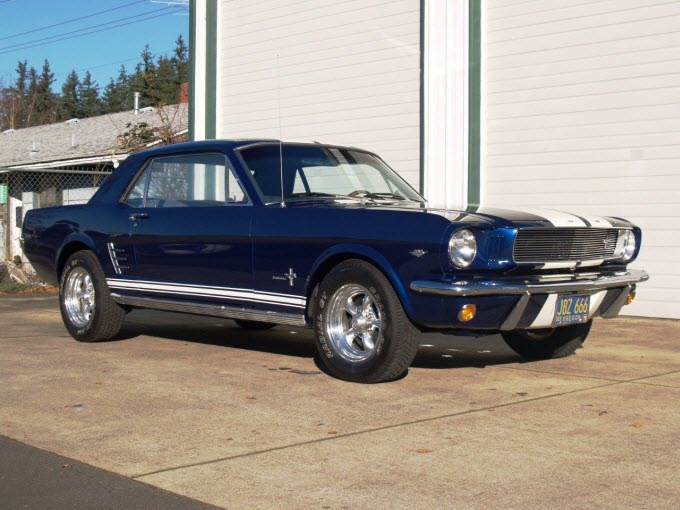 1967 mustang blue and pearl white